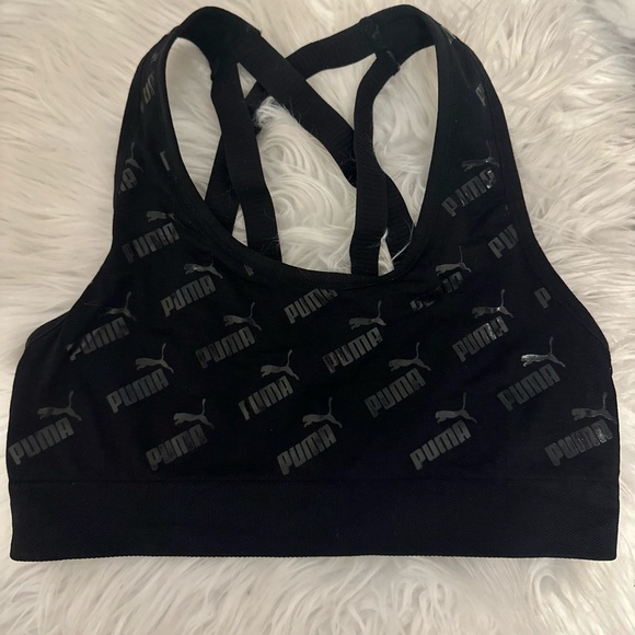 New without tags Puma sports bra - Picture 1 of 4